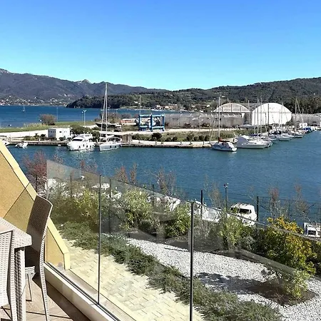 Fronte Mare Appartamento *