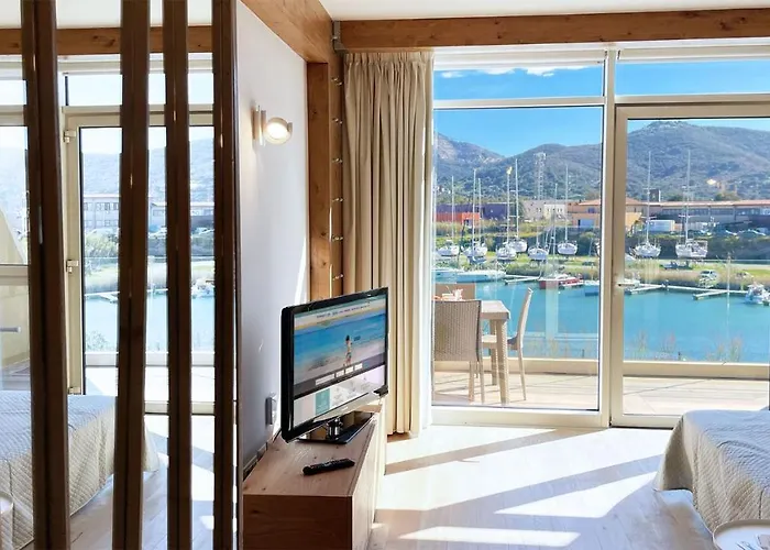 Fronte Mare - Argonautivacanze * Portoferraio